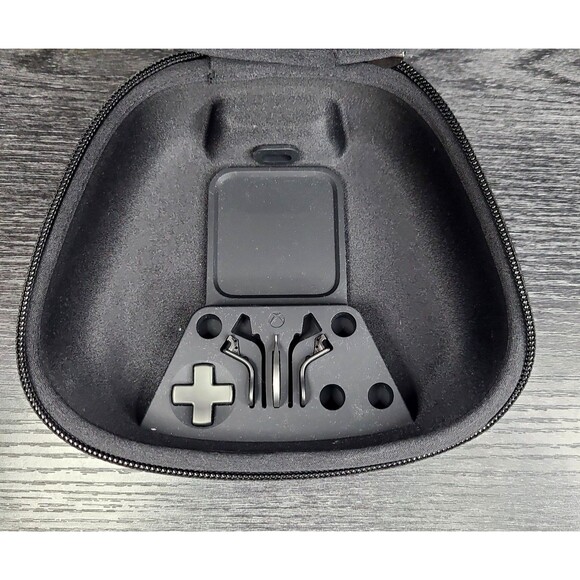 Microsoft Xbox One Elite Series 2 Controller Case w/ Mini Padels and D-Pad - Picture 2 of 4
